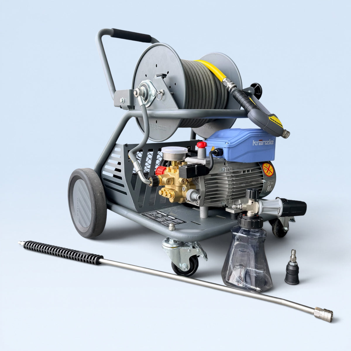 Mobiles Hochdruckreiniger-Set – Kränzle HD 10/122 auf ACTIVE Trolley nach Maß – 10 L/min, MTM Lanze 90 cm, Foam Cannon