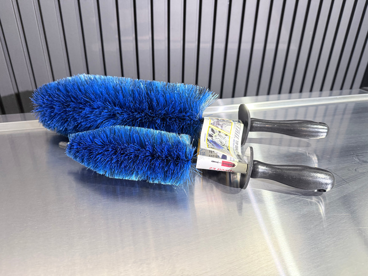 EZ Detail Brush Little velgenborstel detail – WaxO'lux